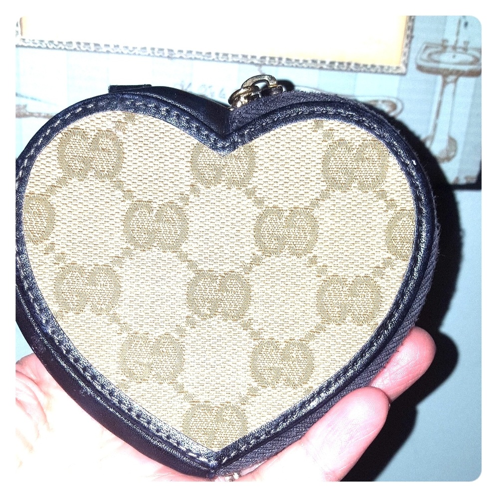 Authentic Gucci keychain/coin pouch